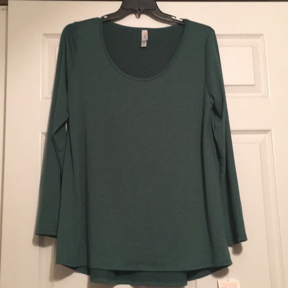 LuLaRoe Lynnae Long sleeve